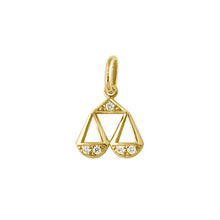 Gigi Clozeau - Pendentif Balance, or jaune, diamants