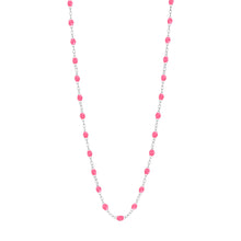 Gigi Clozeau - Collier rose fluo Classique Gigi, or blanc, 45 cm